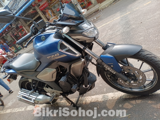 Yamaha FZS V3